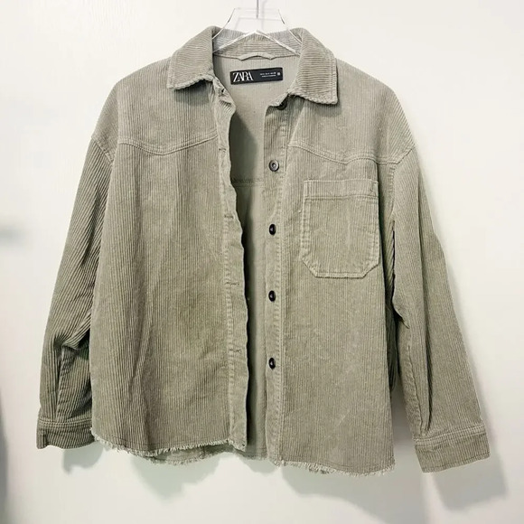 ZARA Corduroy Overshirt in Green 8372 224 505 Size Small Shacket - Picture 4 of 9